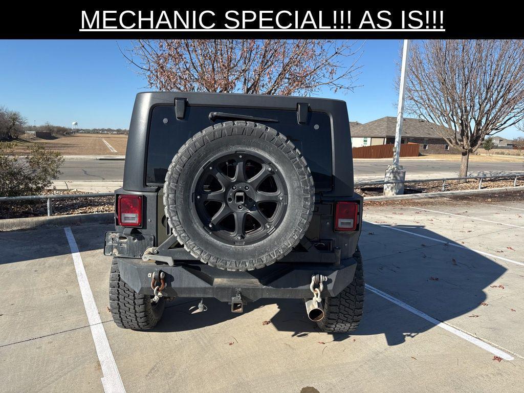 used 2015 Jeep Wrangler Unlimited car, priced at $19,000