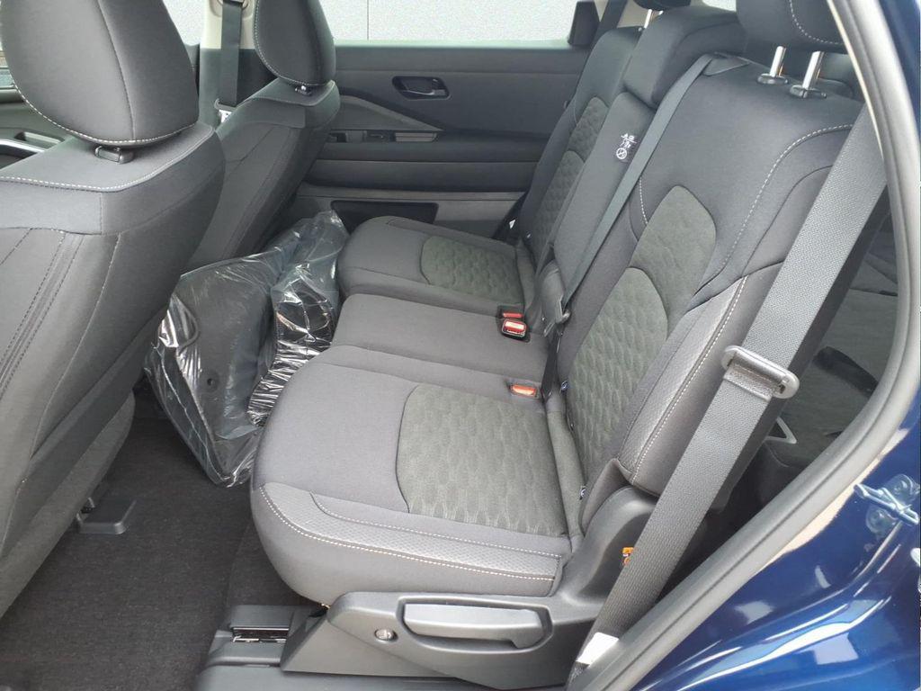 new 2026 Nissan Pathfinder car, priced at $37,188