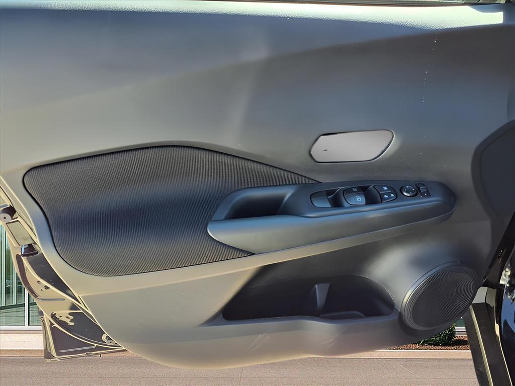 new 2025 Nissan Kicks car, priced at $21,325