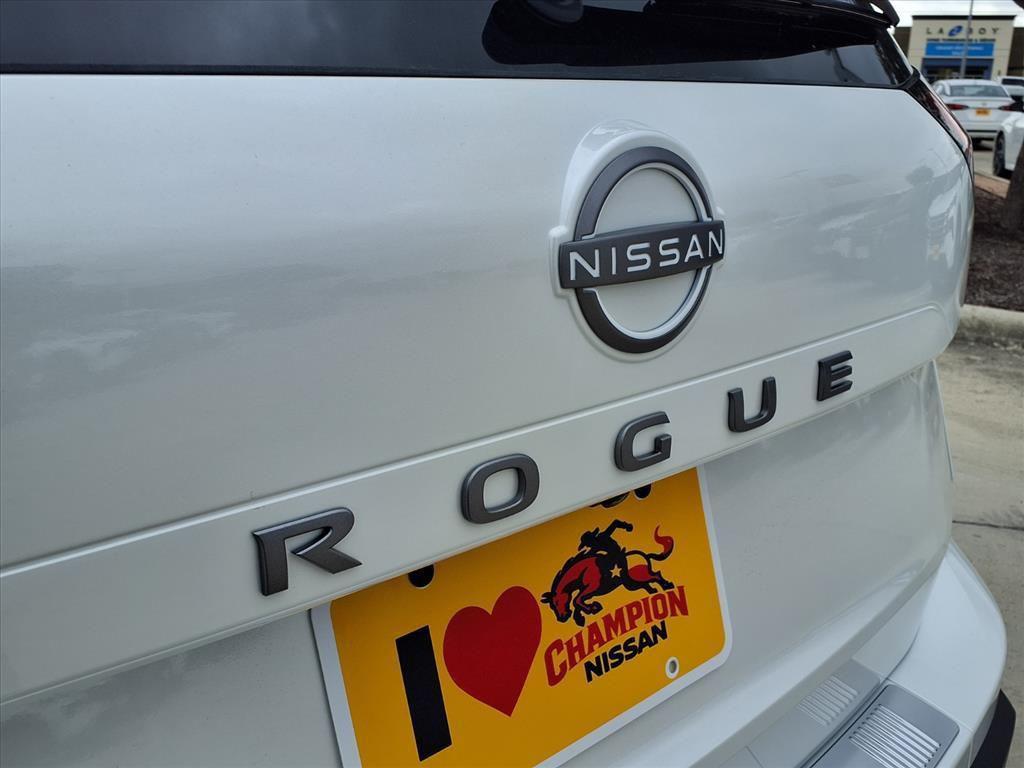 new 2026 Nissan Rogue car, priced at $29,114