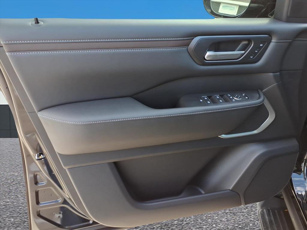 new 2026 Nissan Armada car, priced at $70,608