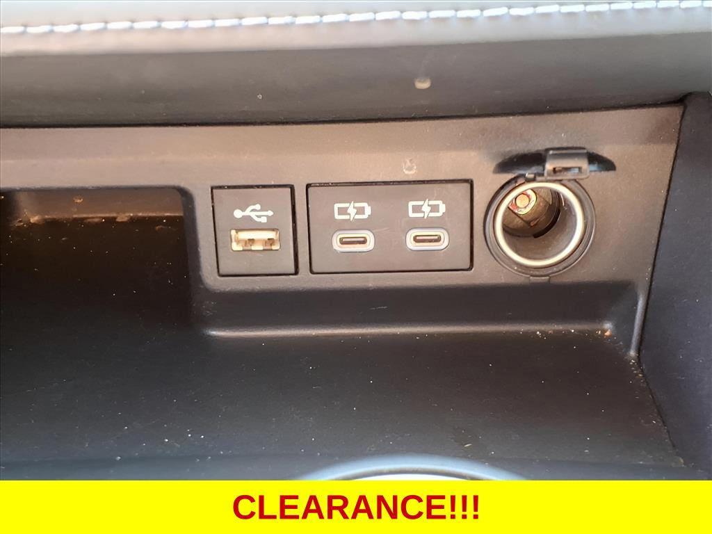 used 2023 Toyota Highlander car, priced at $29,999