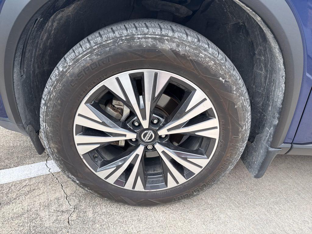 used 2021 Nissan Rogue car, priced at $17,787