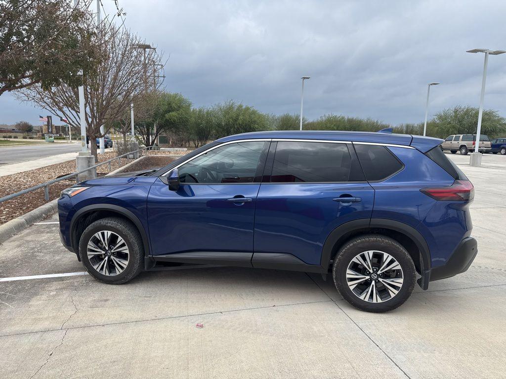 used 2021 Nissan Rogue car, priced at $17,787