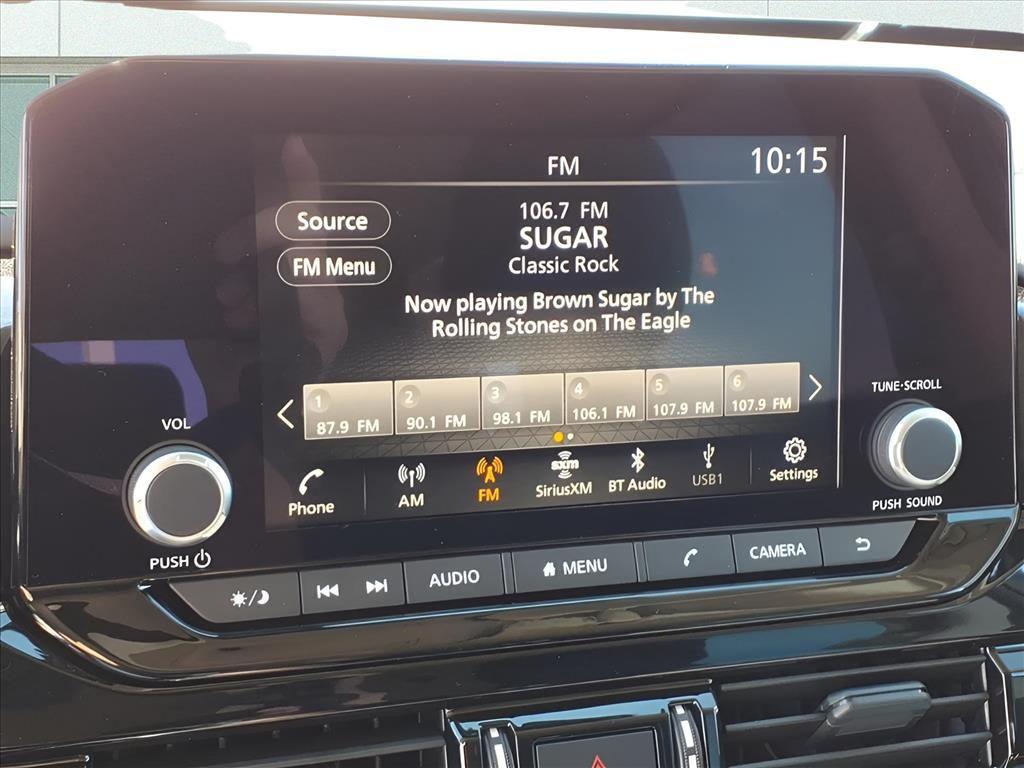 new 2025 Nissan Pathfinder car, priced at $32,992