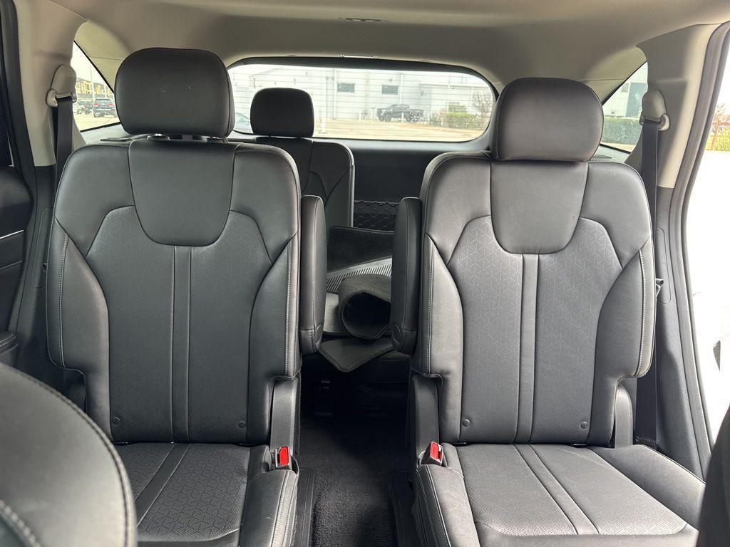 used 2022 Kia Sorento car, priced at $27,000