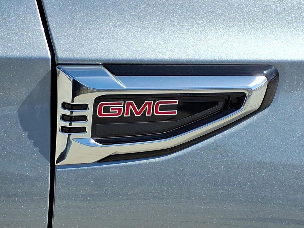 used 2025 GMC Yukon car, priced at $69,000