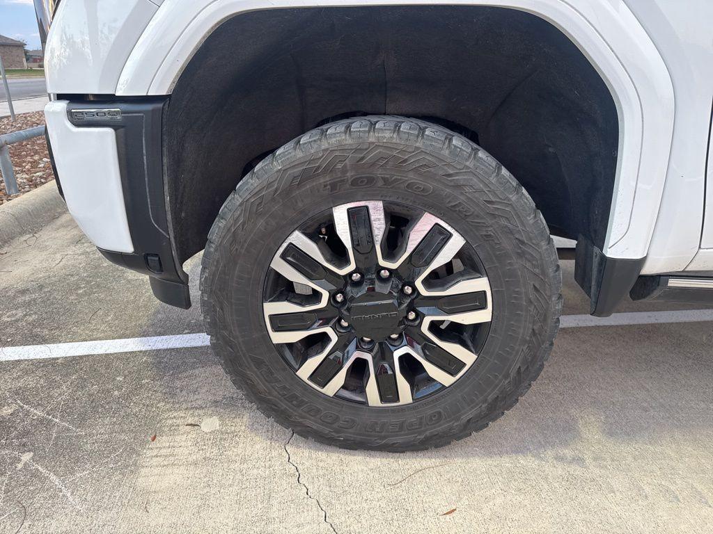 used 2024 GMC Sierra 2500 car, priced at $74,643