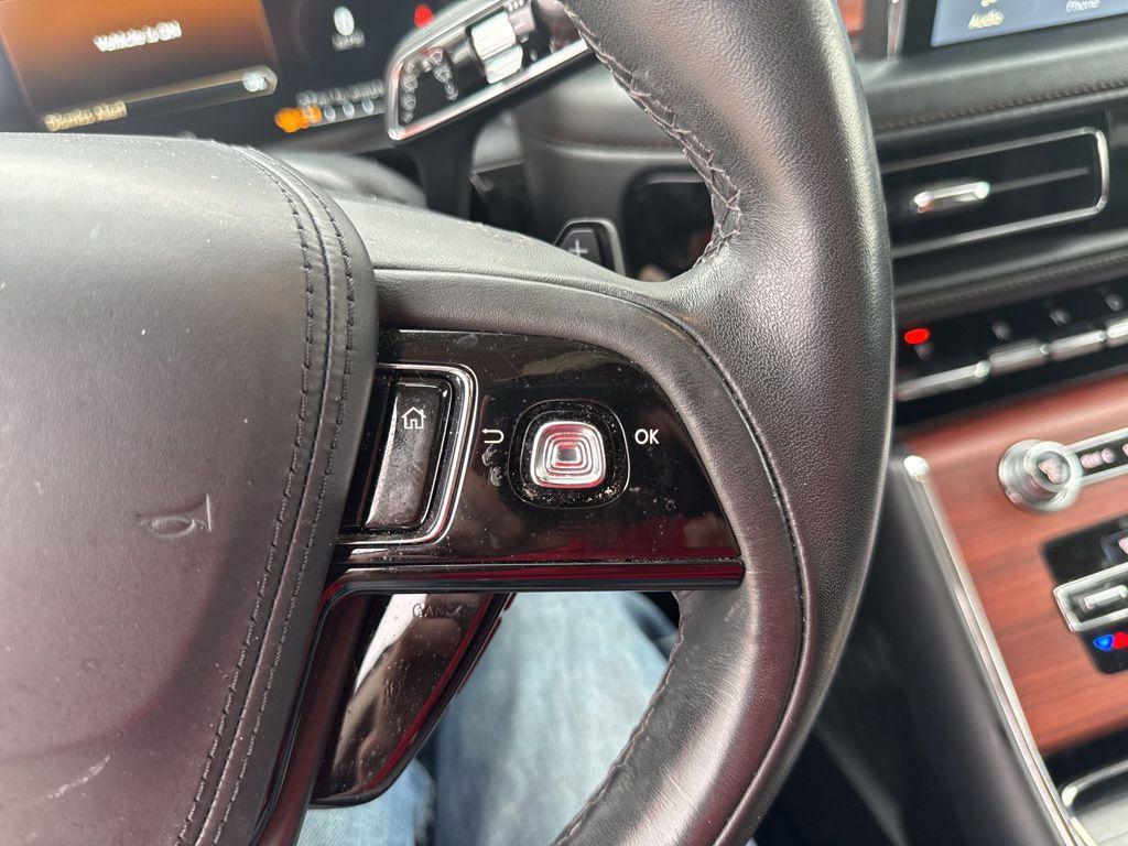 used 2022 Lincoln Aviator car, priced at $27,999