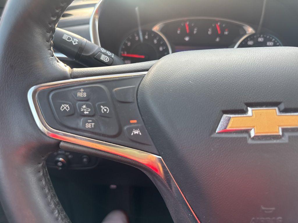 used 2021 Chevrolet Equinox car, priced at $19,250