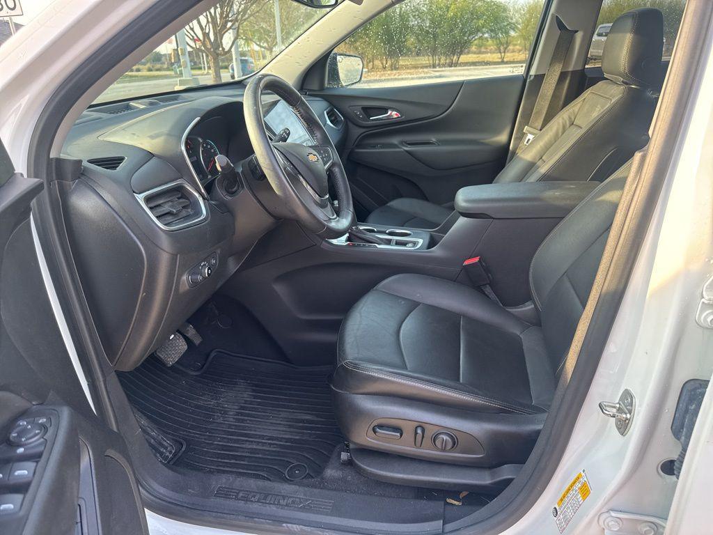 used 2021 Chevrolet Equinox car, priced at $19,250