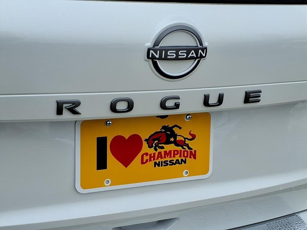 new 2026 Nissan Rogue car, priced at $28,758