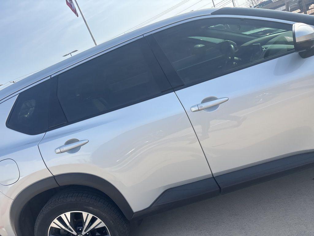 used 2021 Nissan Rogue car, priced at $16,284