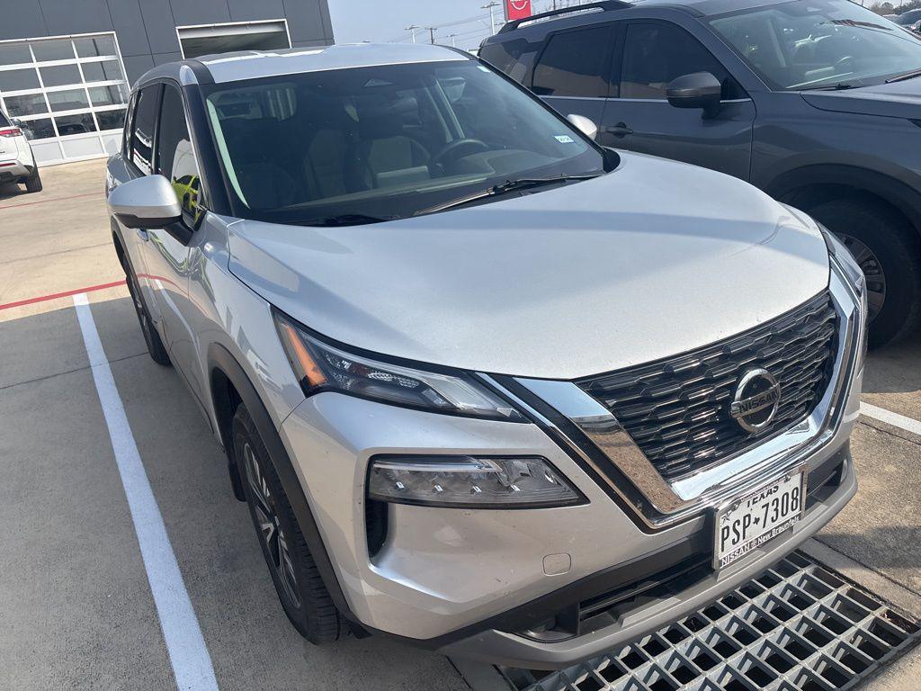 used 2021 Nissan Rogue car, priced at $16,284