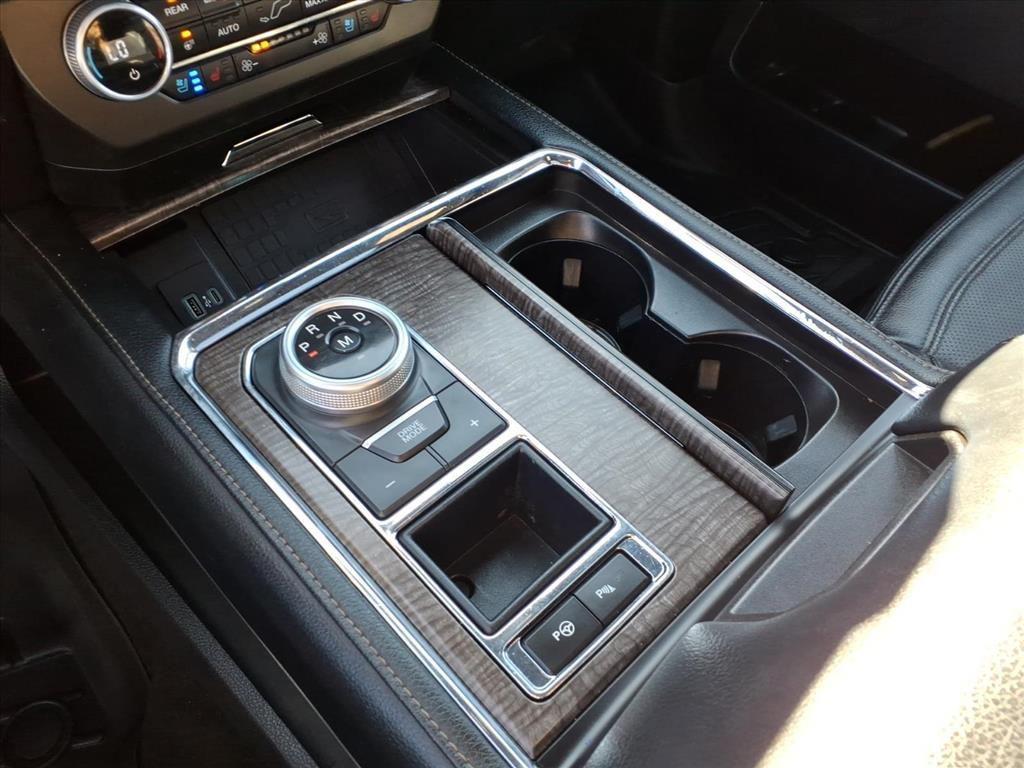 used 2021 Ford Expedition car, priced at $31,500