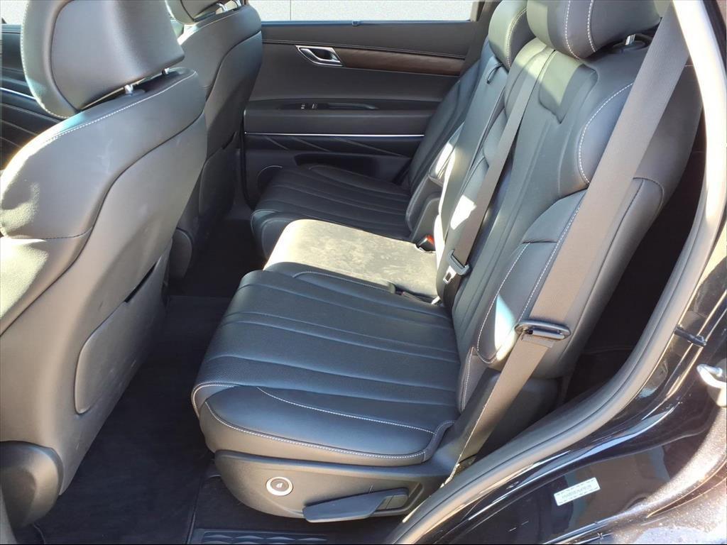 used 2022 Genesis GV80 car, priced at $34,278