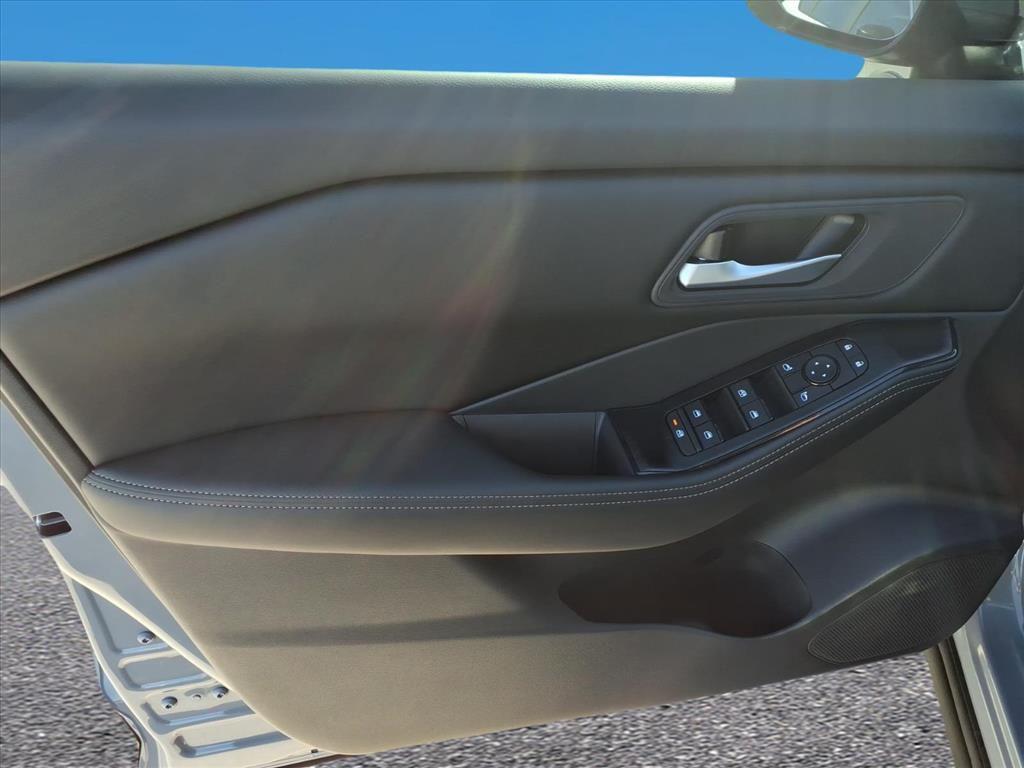 new 2026 Nissan Rogue car, priced at $28,758