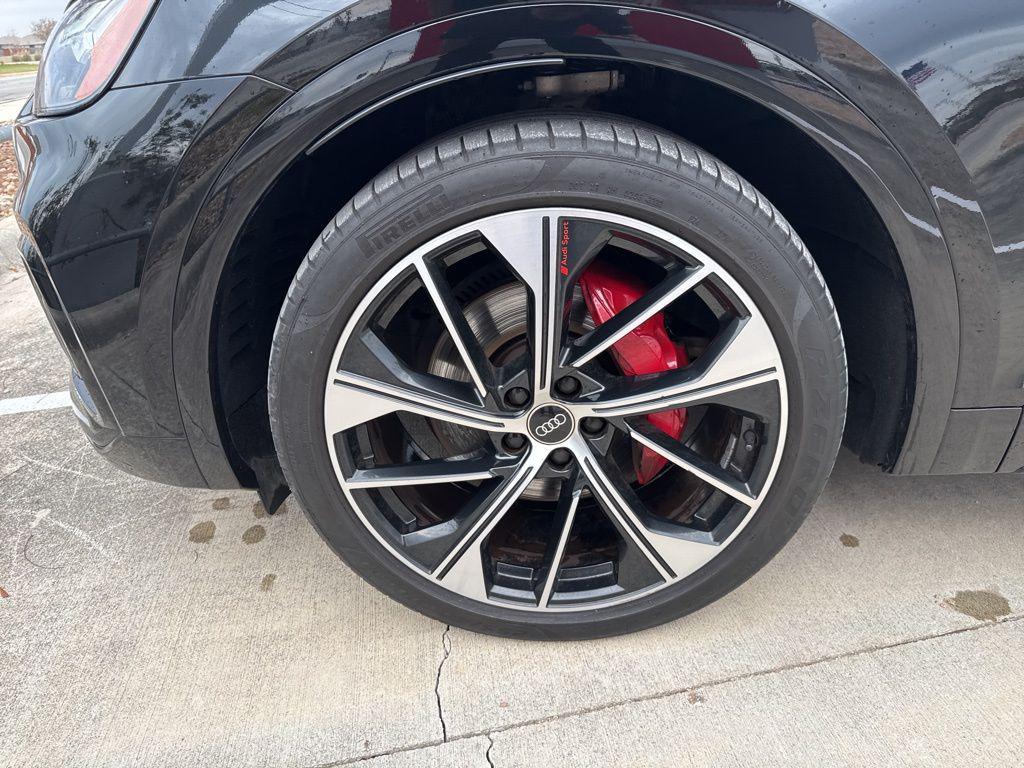 used 2023 Audi SQ5 car, priced at $37,500