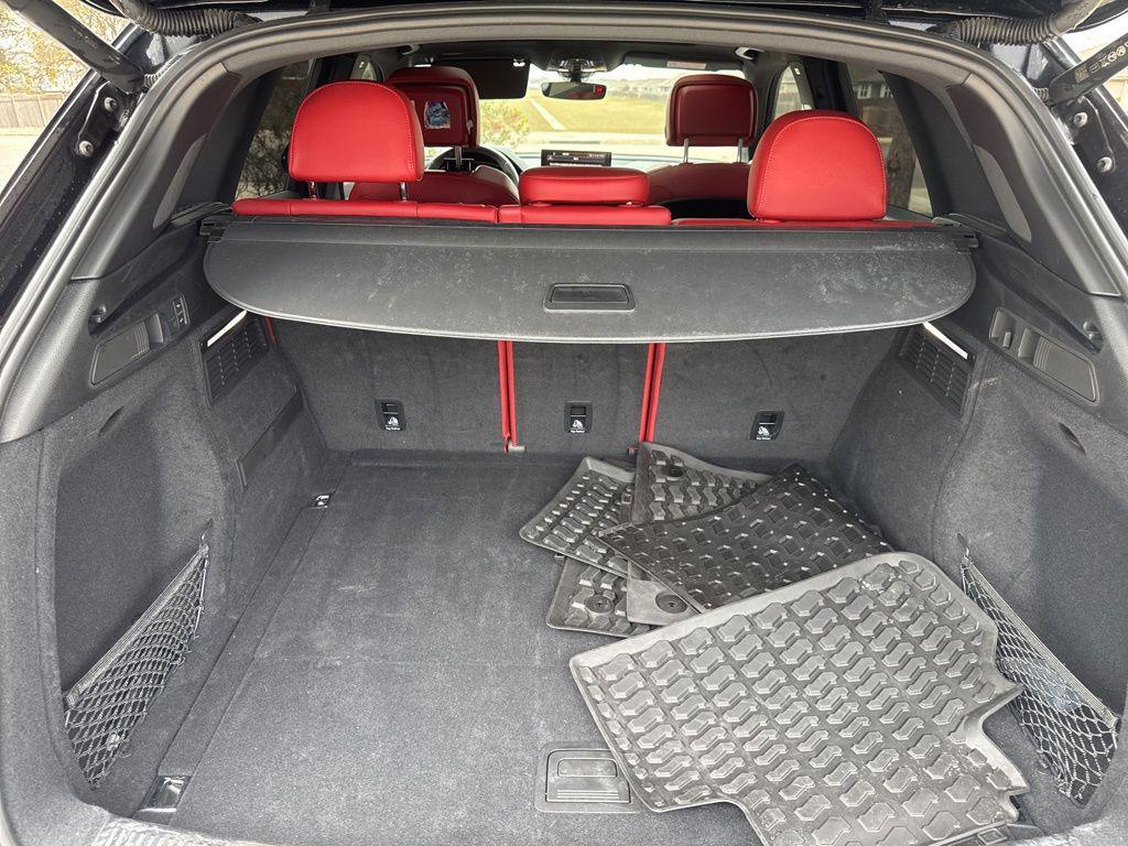 used 2023 Audi SQ5 car, priced at $37,500