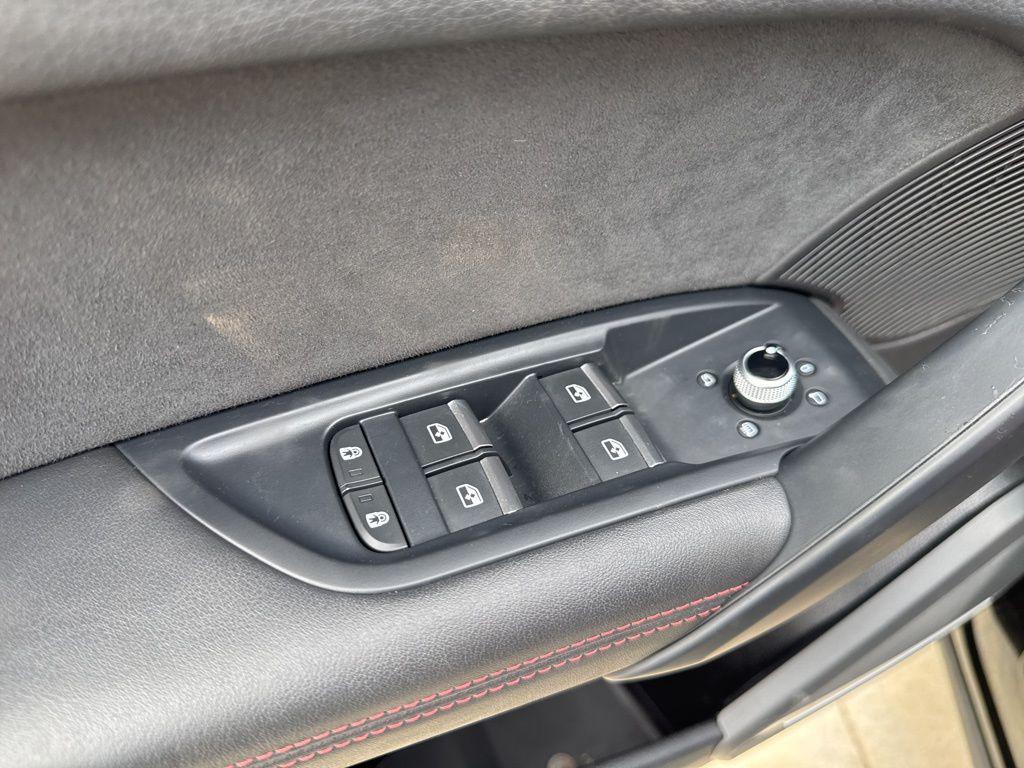 used 2023 Audi SQ5 car, priced at $37,500