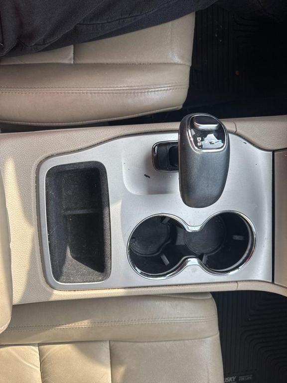 used 2014 Jeep Grand Cherokee car, priced at $8,500