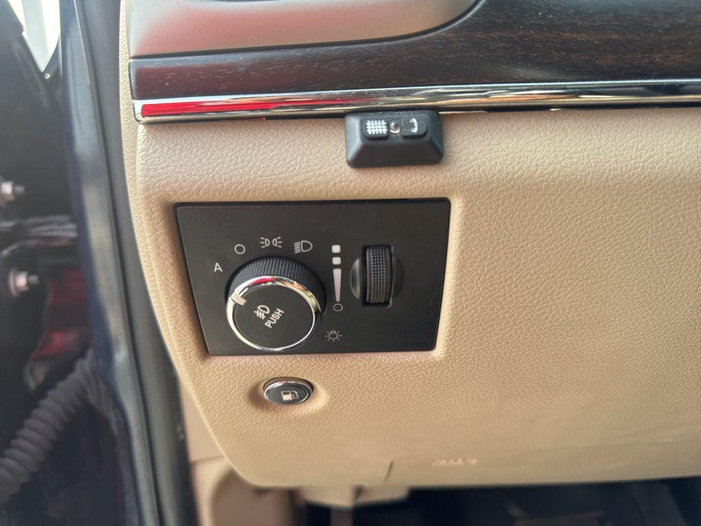 used 2014 Jeep Grand Cherokee car, priced at $8,500