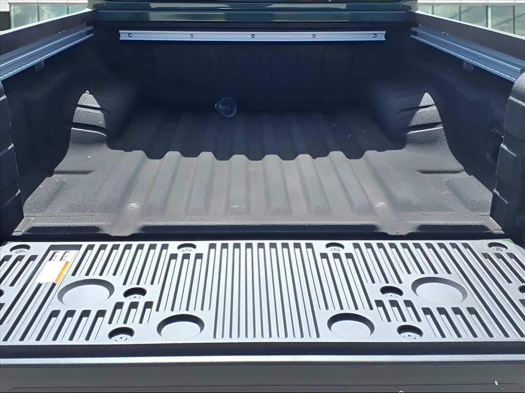 new 2026 Nissan Frontier car, priced at $41,773