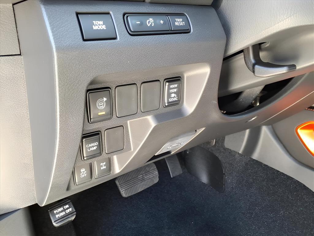 new 2026 Nissan Frontier car, priced at $41,773