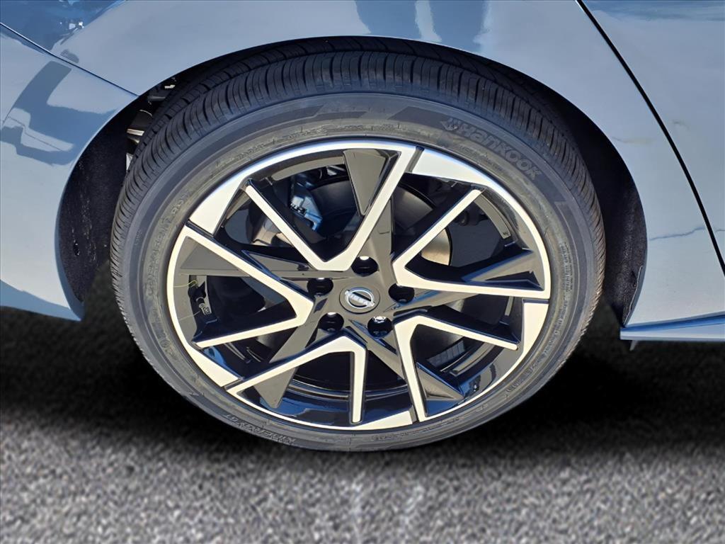 new 2025 Nissan Sentra car, priced at $23,700