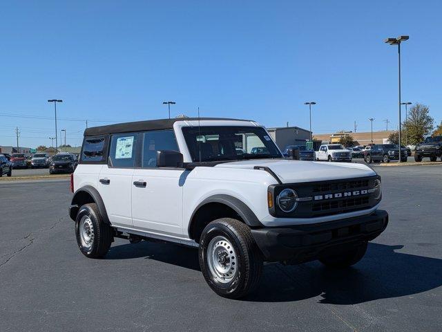 new 2025 Ford Bronco car, priced at $38,772