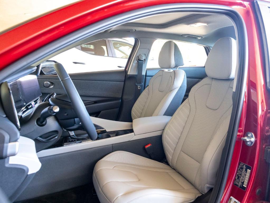 new 2025 Hyundai ELANTRA HEV car, priced at $32,075