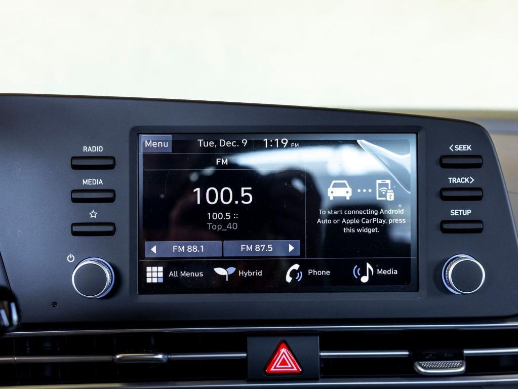 new 2025 Hyundai ELANTRA HEV car, priced at $27,720