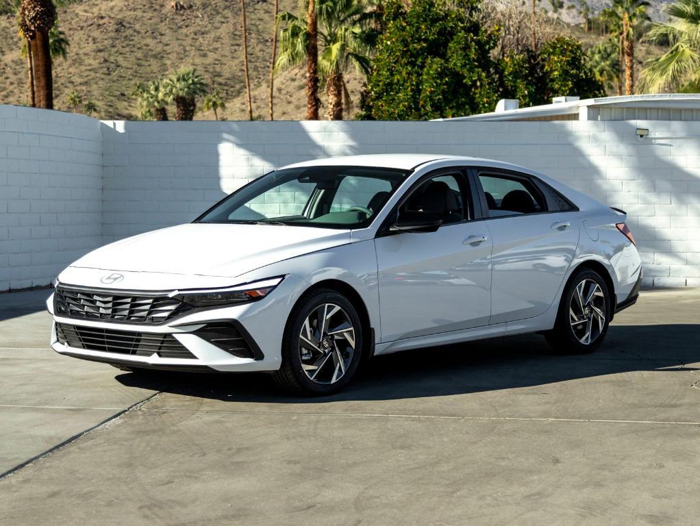 new 2025 Hyundai Elantra car, priced at $25,605