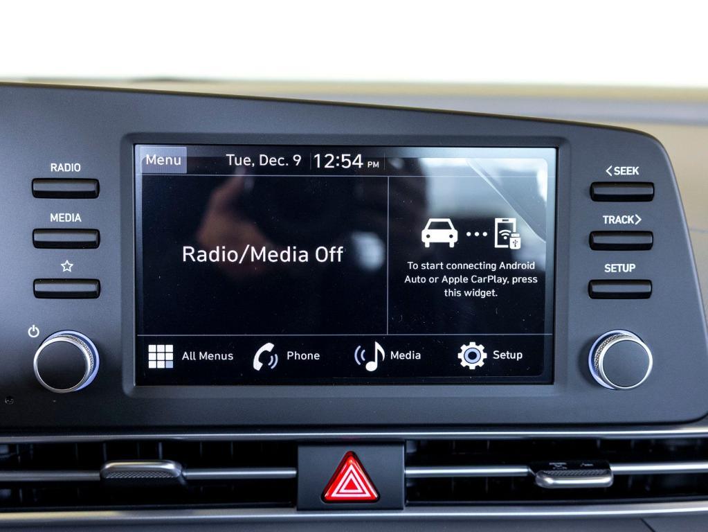 new 2025 Hyundai Elantra car, priced at $25,605