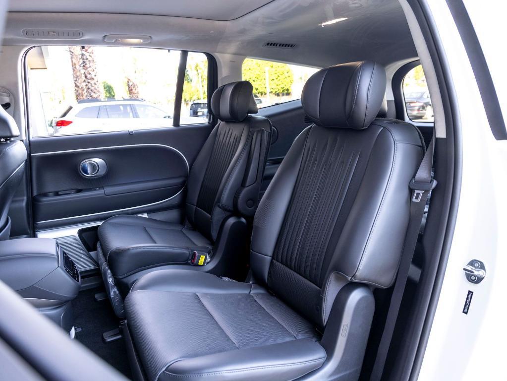 new 2026 Hyundai IONIQ 9 car, priced at $78,260