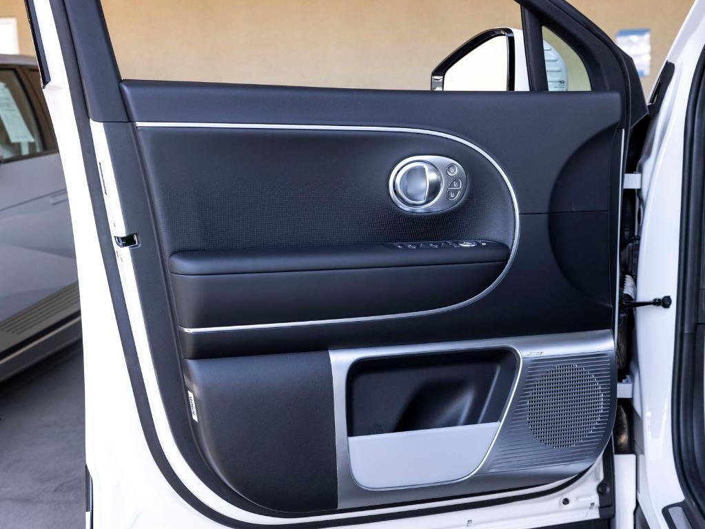 new 2026 Hyundai IONIQ 9 car, priced at $78,260