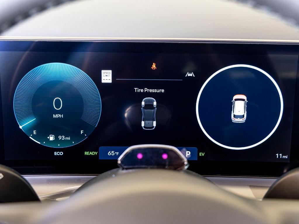 new 2026 Hyundai TUCSON Hybrid car, priced at $44,870