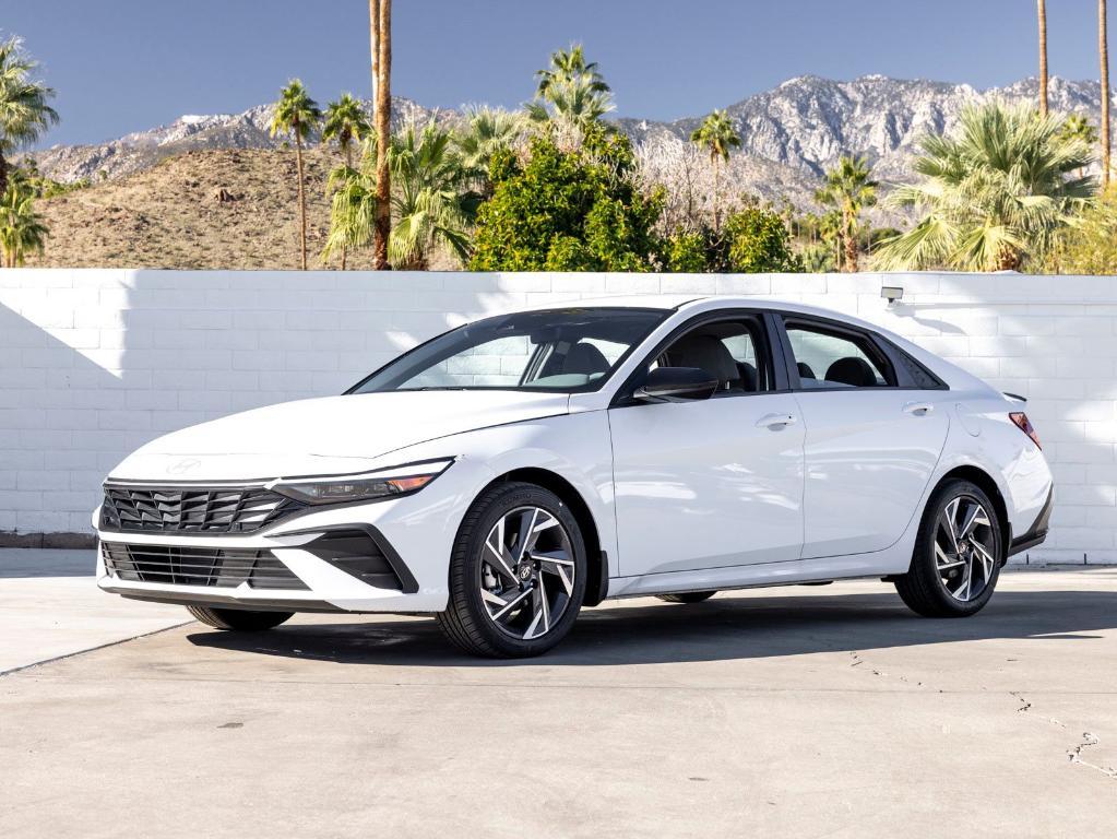 new 2025 Hyundai Elantra car, priced at $25,605