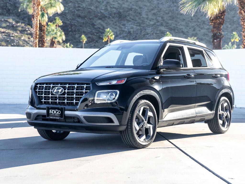 used 2021 Hyundai Venue car, priced at $12,900