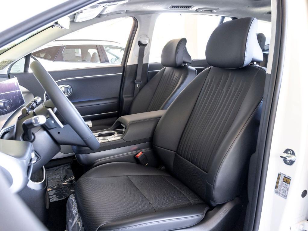 new 2026 Hyundai IONIQ 9 car, priced at $78,260