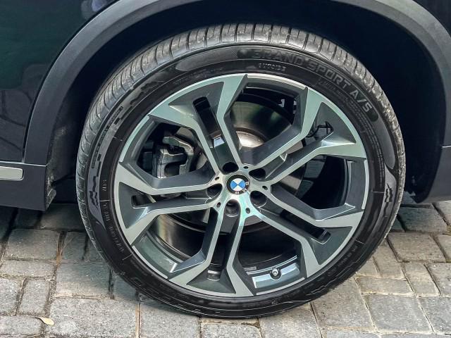 BMW X5 view 41