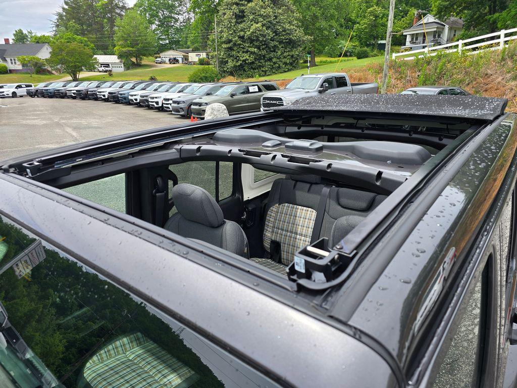 new 2026 Jeep Wrangler car, priced at $47,641