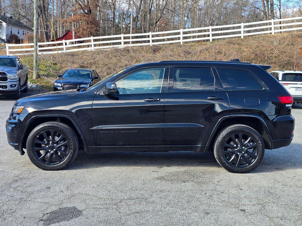 used 2020 Jeep Grand Cherokee car, priced at $21,711