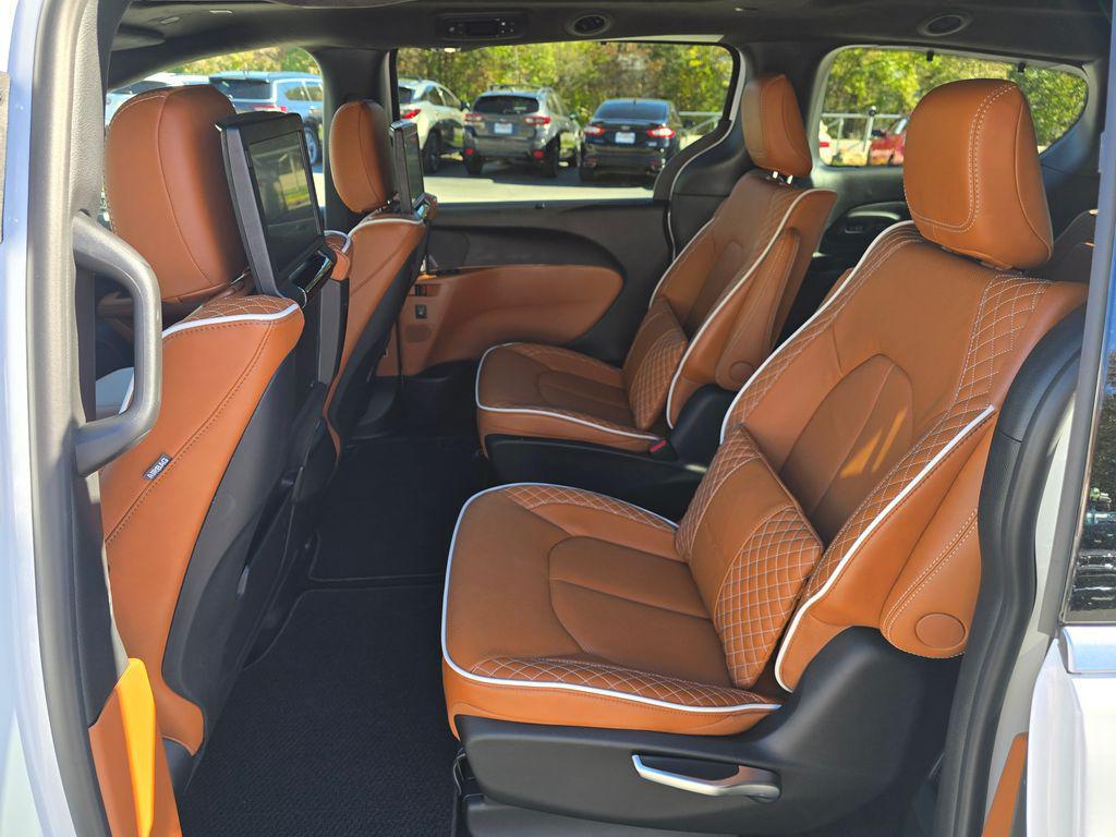 new 2026 Chrysler Pacifica car, priced at $51,899