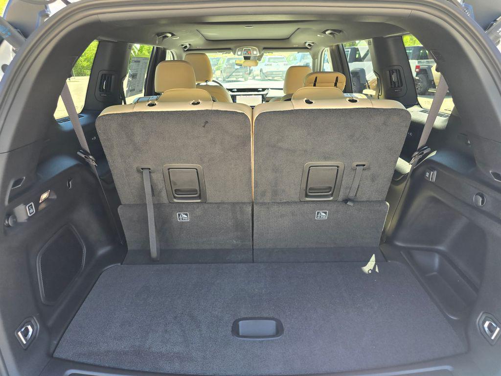 new 2026 Jeep Grand Cherokee L car, priced at $47,446