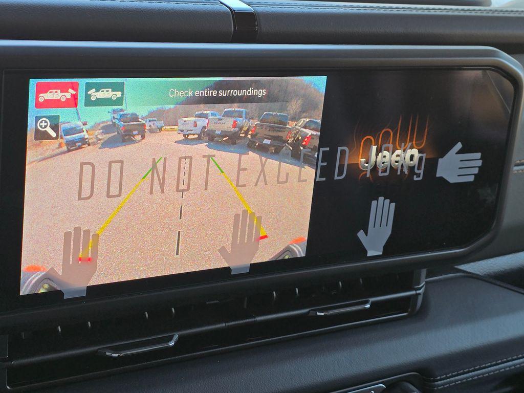 new 2026 Jeep Gladiator car, priced at $60,653