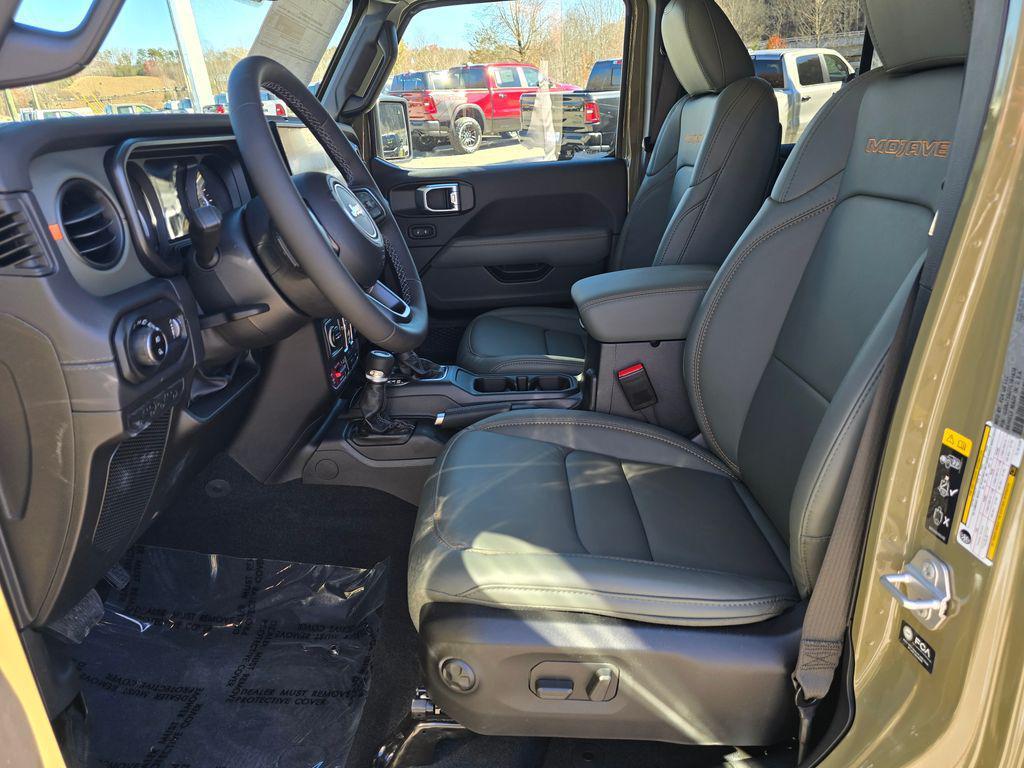 new 2026 Jeep Gladiator car, priced at $60,653