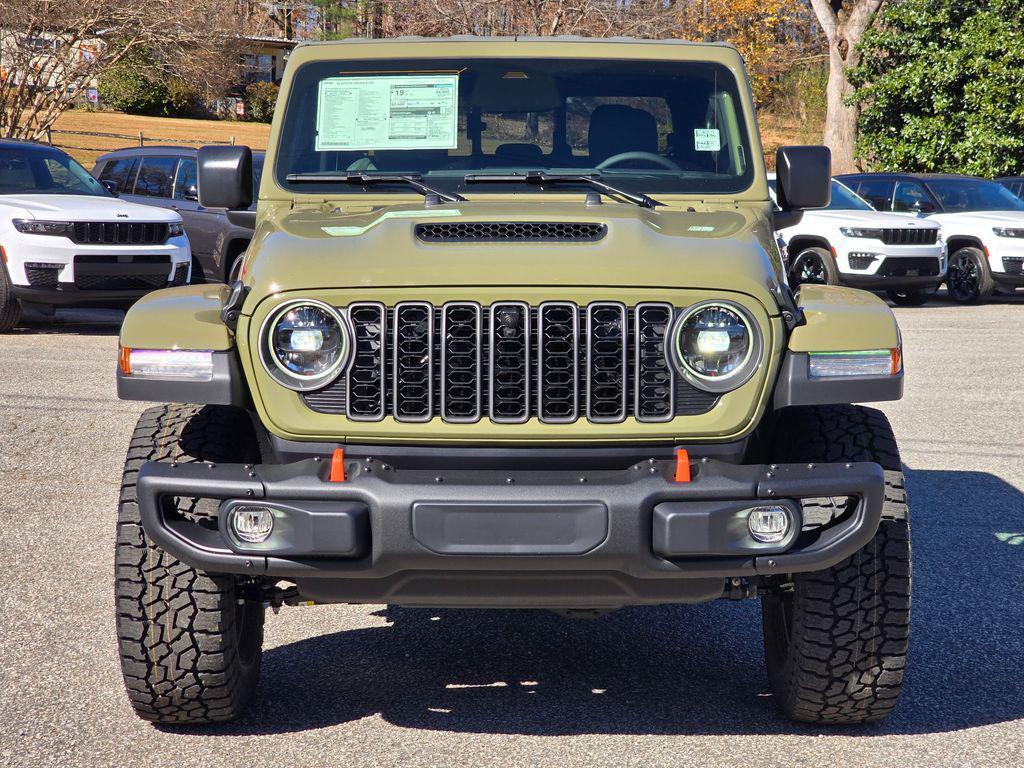 new 2026 Jeep Gladiator car, priced at $60,653