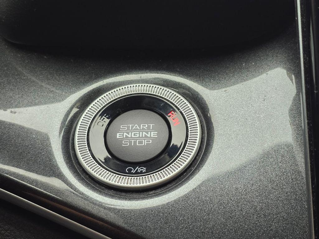 used 2021 Jeep Grand Cherokee L car, priced at $25,559