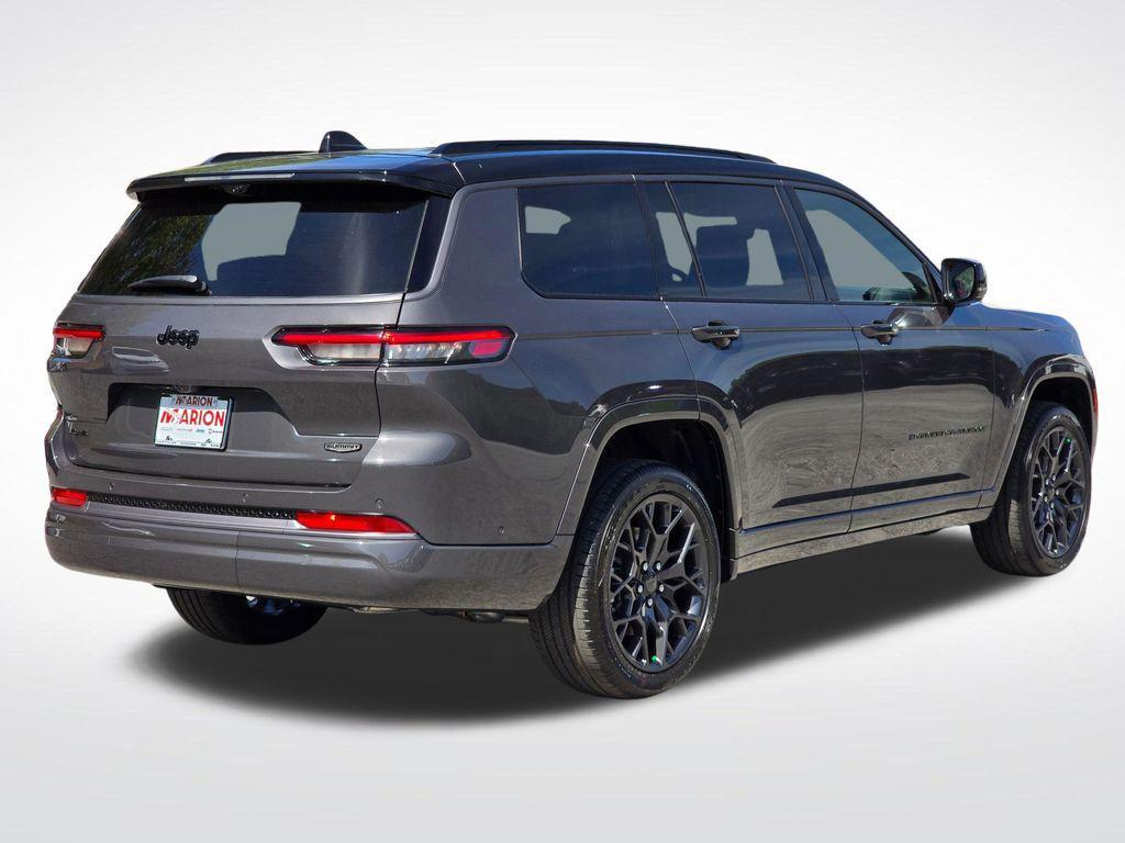 new 2026 Jeep Grand Cherokee L car, priced at $59,121